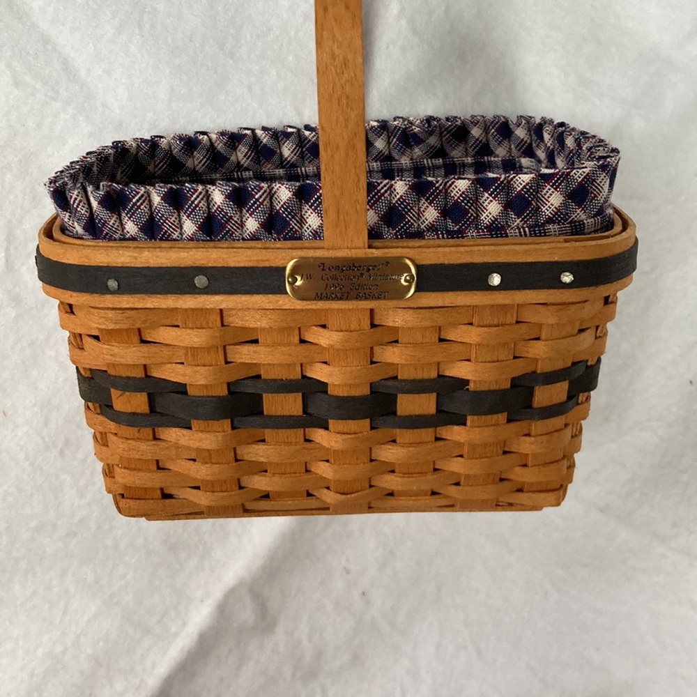 Longaberger 1996 JW miniature singed by Dave